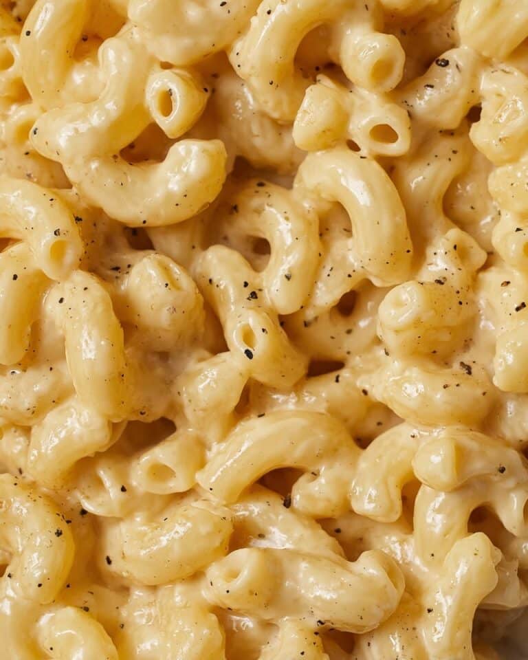 One-Pot White Cheddar Mac and Cheese Recipe