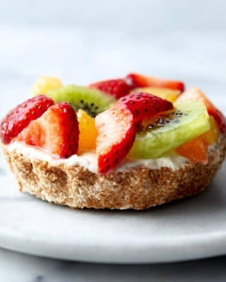 Breakfast Bagel Fruit Pizzas Recipe