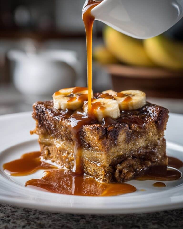 Banana Bread Baked Oats with Peanut Butter and Berries Recipe